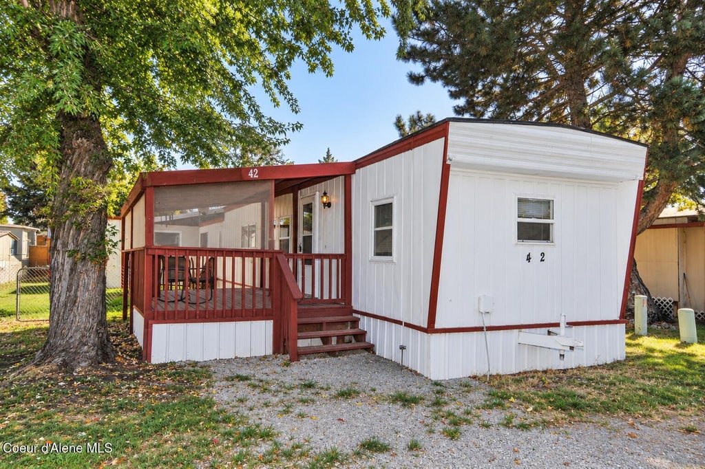 Photo of 1952 12th AVE #TRLR 42, Post Falls, ID 83854 (MLS # 26-10071)