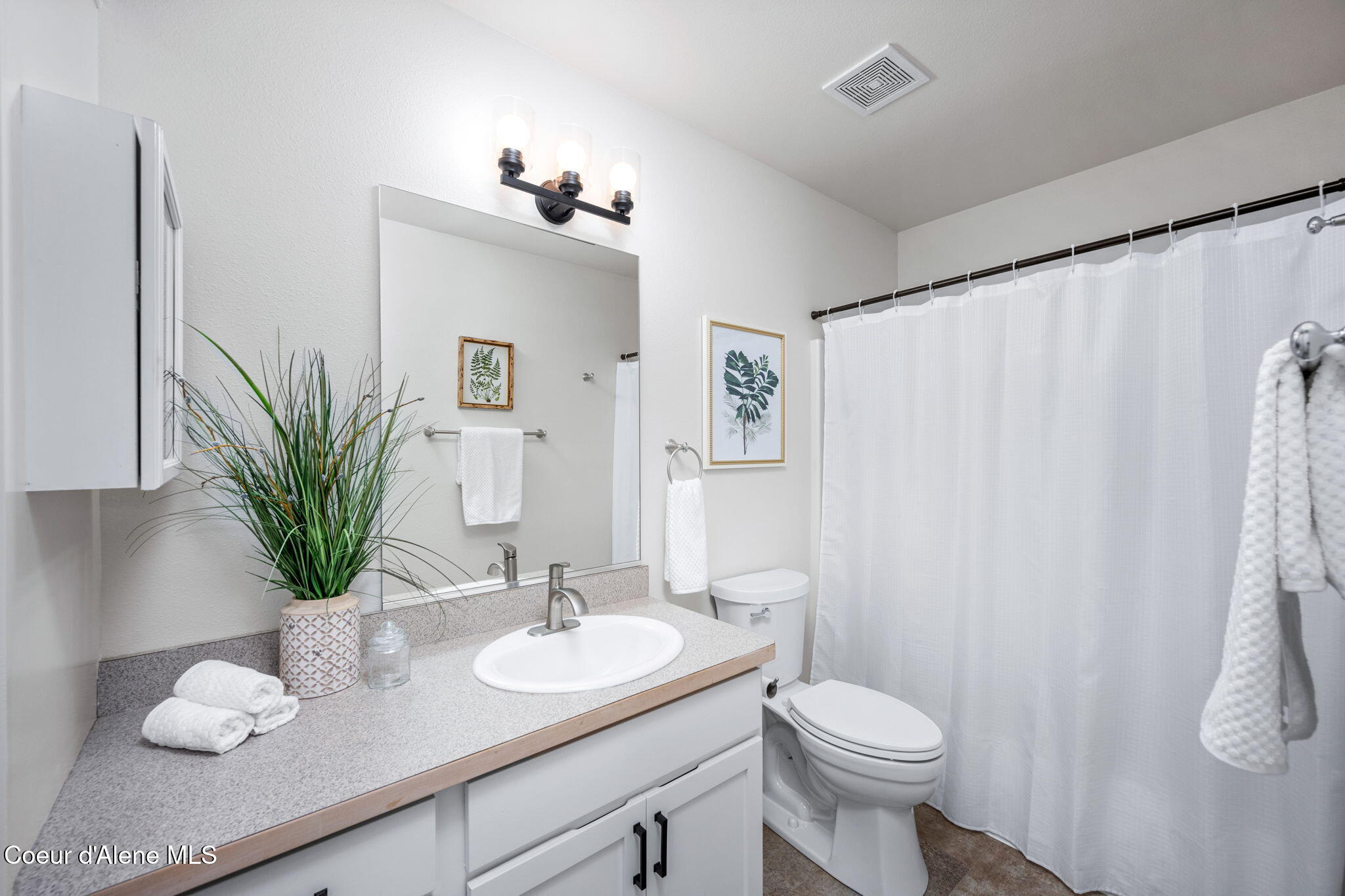 126 Hanley Ln, Sagle, Alaska image 31