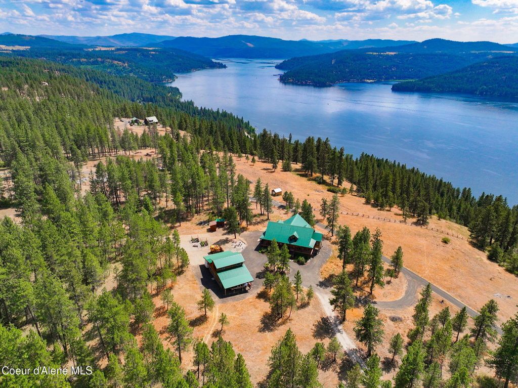 Photo of 1979 FALCON CREST Rd, Harrison, ID 83833 (MLS # 25-7797)