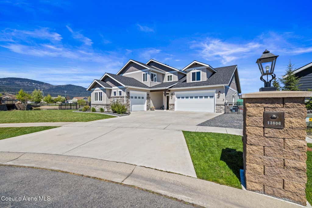 Photo of 13806 Treasure Island Island, Rathdrum, ID 83858 (MLS # 26-6986)