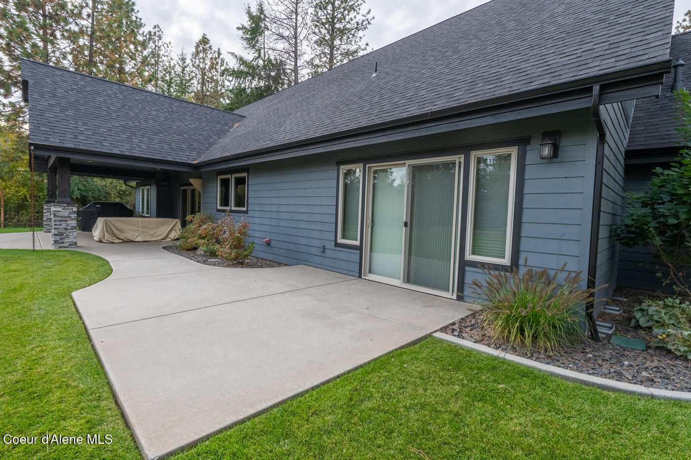 Hayden, Idaho, 83835, United States, 3 Bedrooms Bedrooms, ,3 BathroomsBathrooms,Residential,Active,2019491