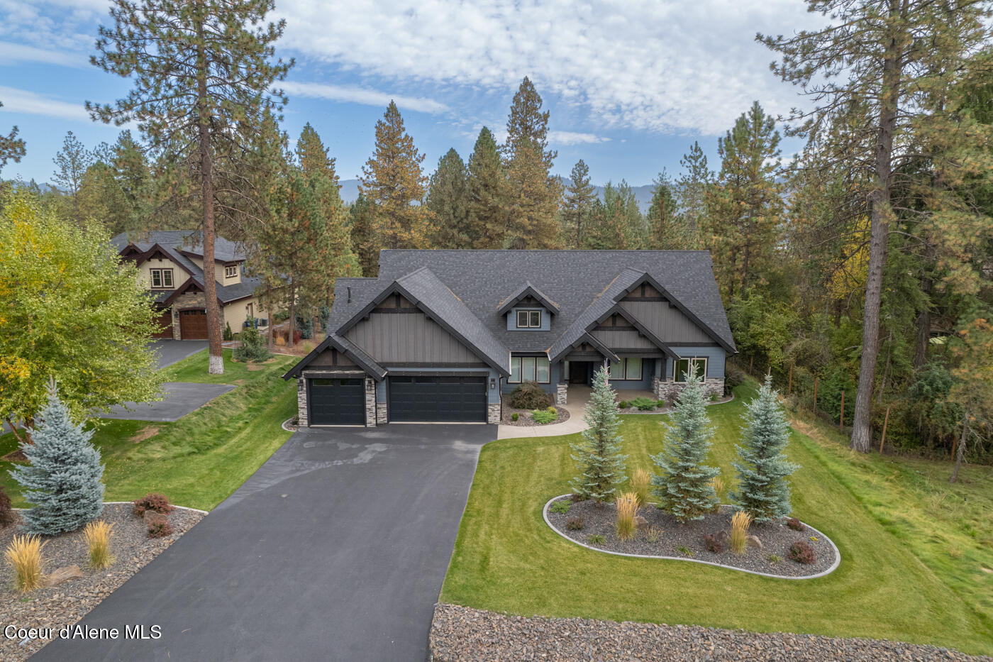 Hayden, Idaho, 83835, United States, 3 Bedrooms Bedrooms, ,3 BathroomsBathrooms,Residential,Active,2019491