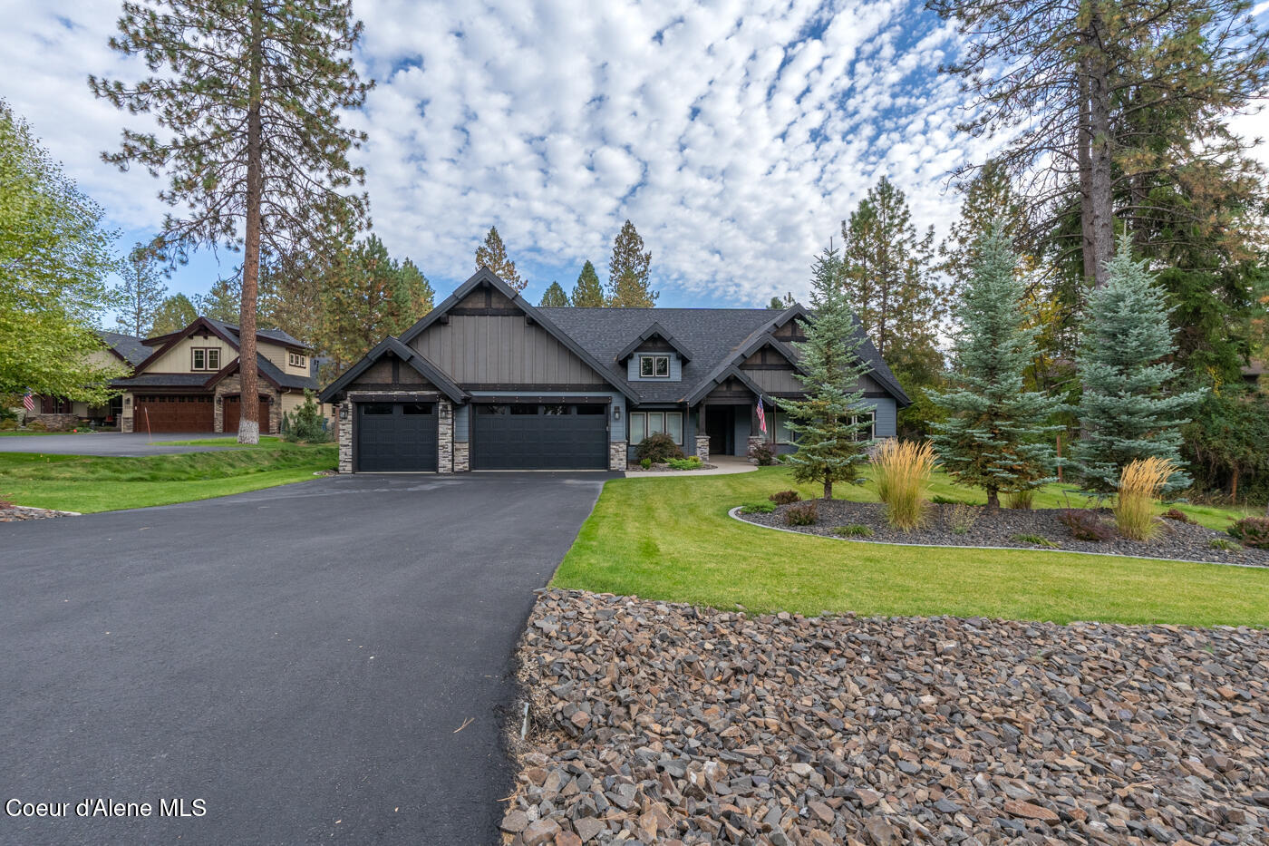 Hayden, Idaho, 83835, United States, 3 Bedrooms Bedrooms, ,3 BathroomsBathrooms,Residential,Active,2019491