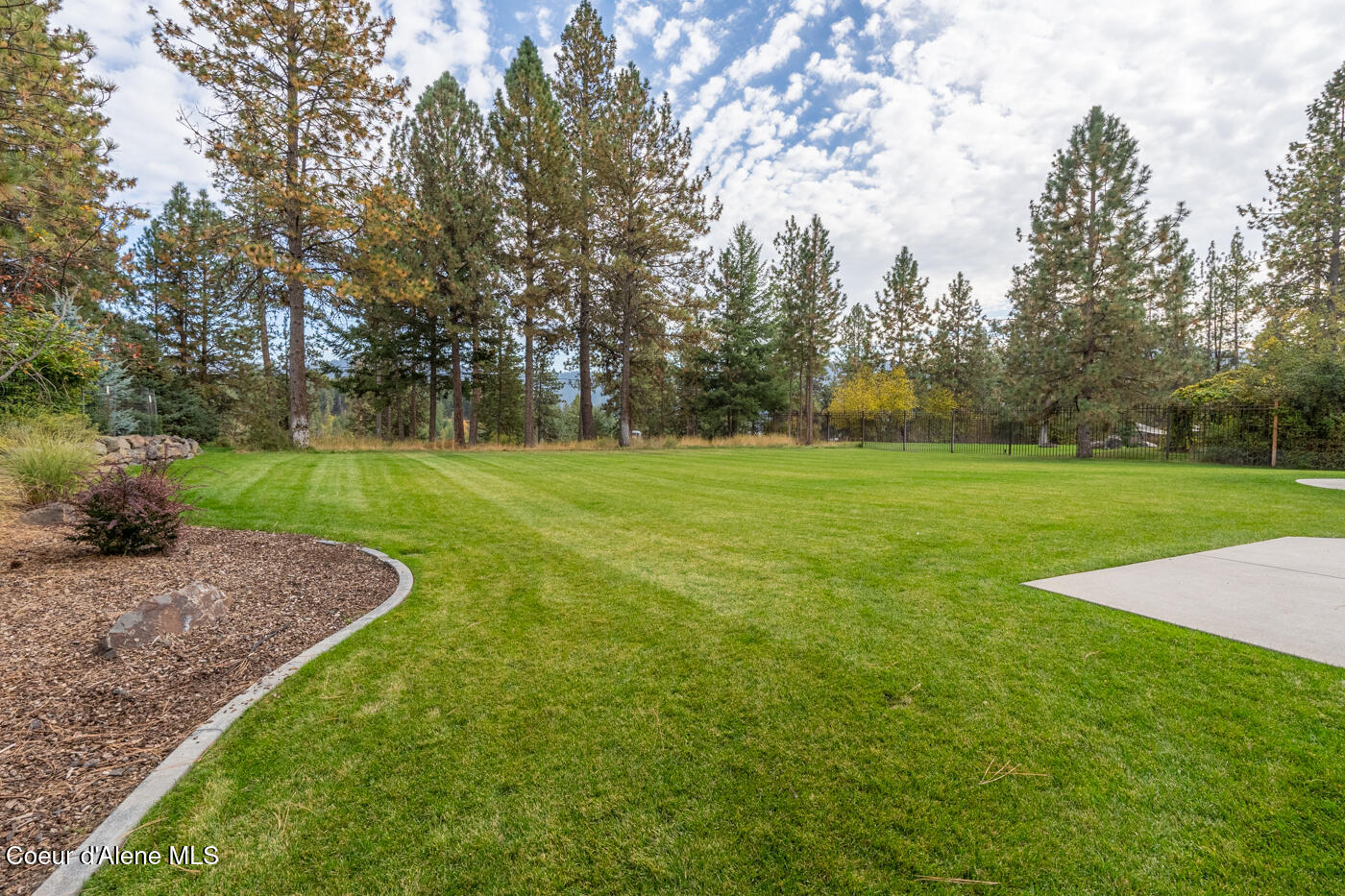 Hayden, Idaho, 83835, United States, 3 Bedrooms Bedrooms, ,3 BathroomsBathrooms,Residential,Active,2019491