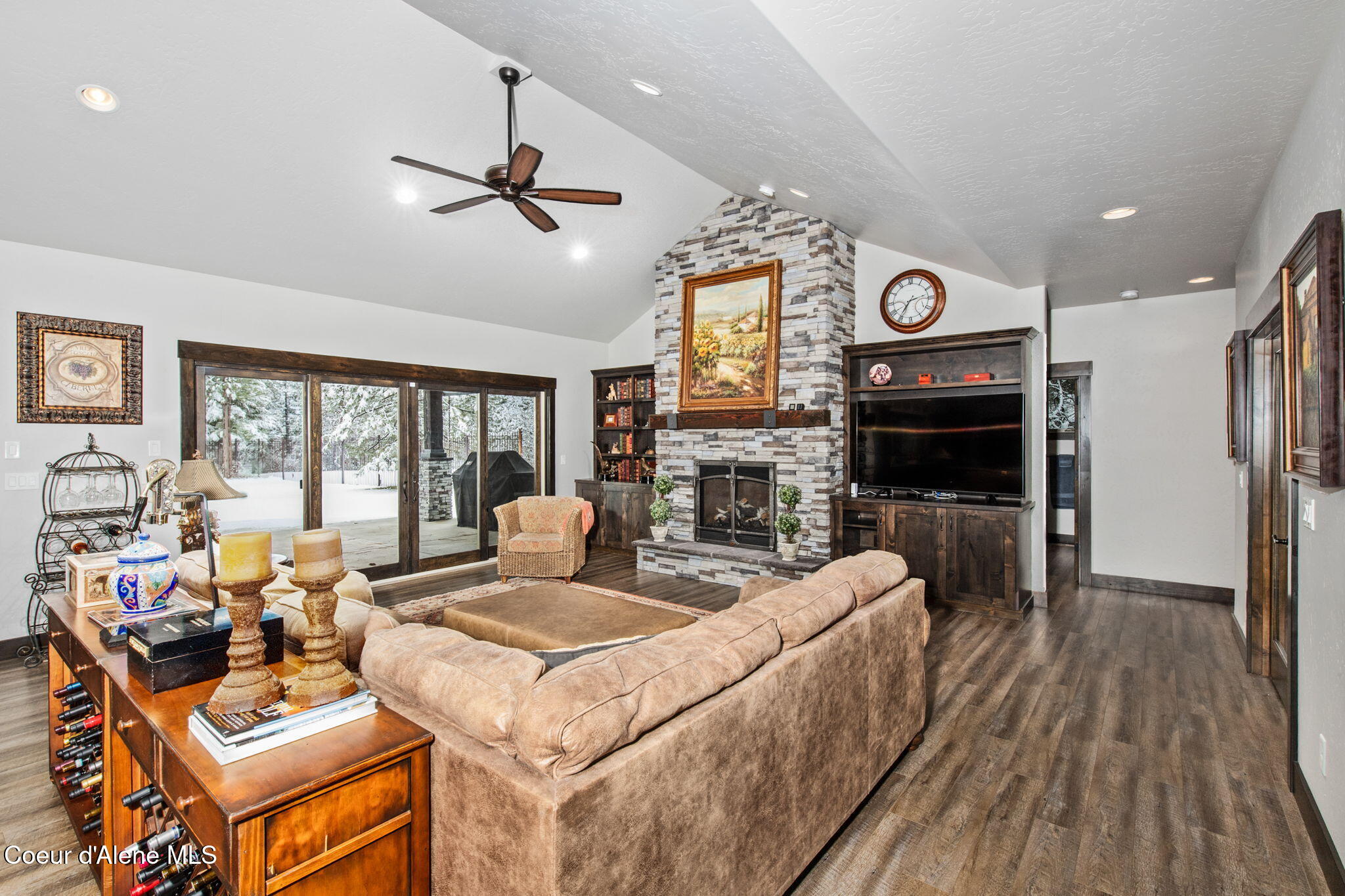 Hayden, Idaho, 83835, United States, 3 Bedrooms Bedrooms, ,3 BathroomsBathrooms,Residential,Active,2019491