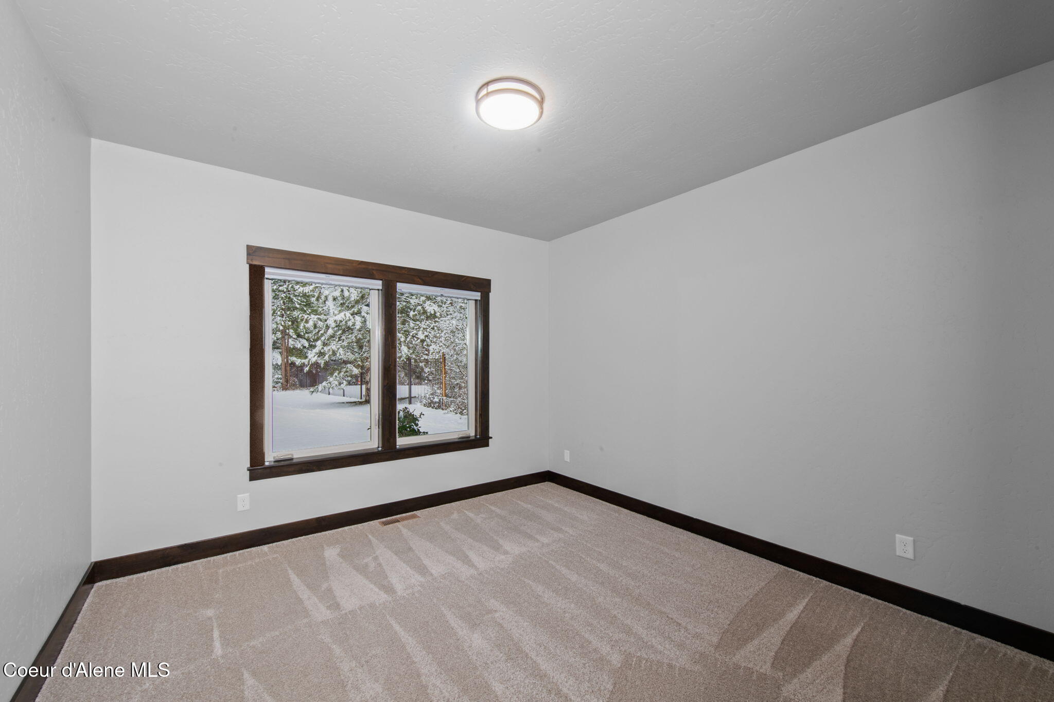 Hayden, Idaho, 83835, United States, 3 Bedrooms Bedrooms, ,3 BathroomsBathrooms,Residential,Active,2019491