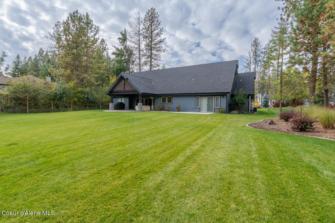 Hayden, Idaho, 83835, United States, 3 Bedrooms Bedrooms, ,3 BathroomsBathrooms,Residential,Active,2019491