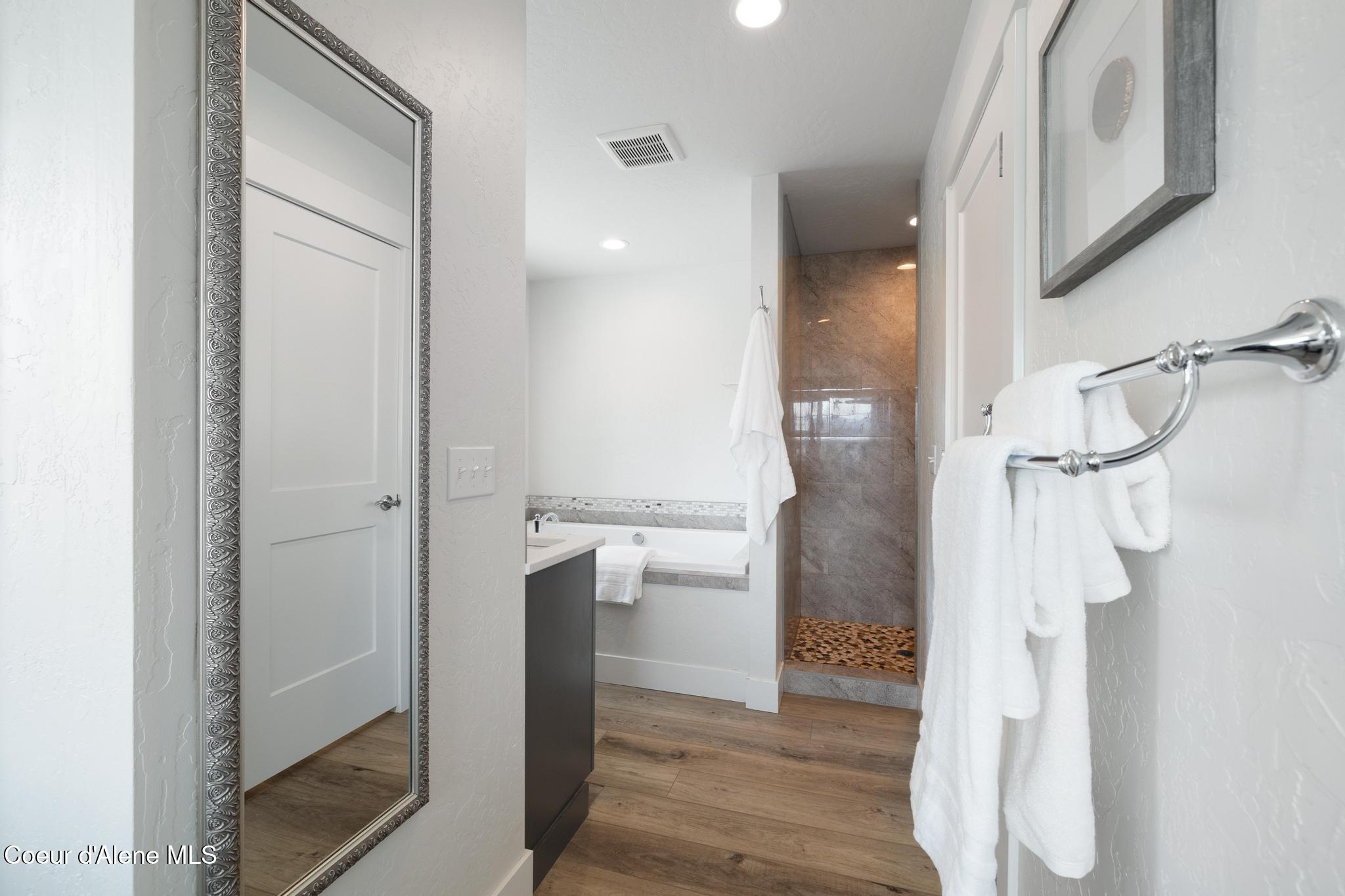 6906 S Panorama View, Harrison, Texas image 31