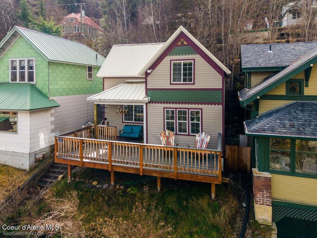 Photo of 620 Pearl, Wallace, ID 83873 (MLS # 26-2669)