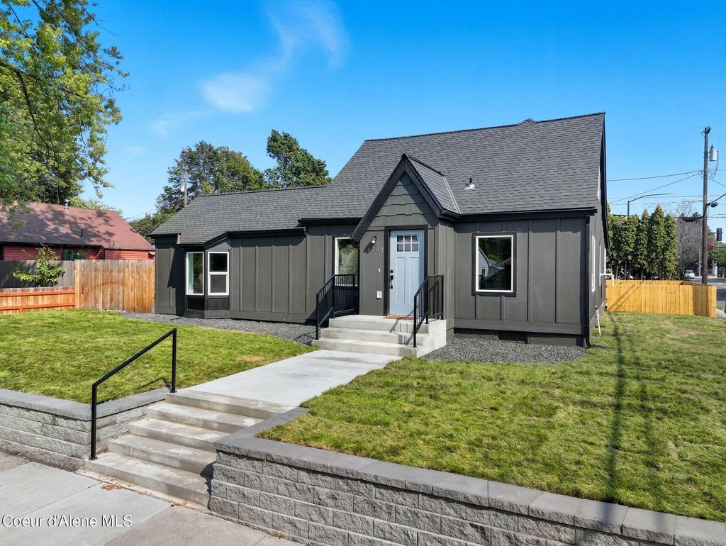 Photo of 1202 A, Coeur dAlene, ID 83814 (MLS # 26-1805)