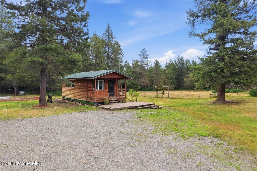 Photo of 131 Outback LOOP, Spirit Lake, ID 83869 (MLS # 26-5935)