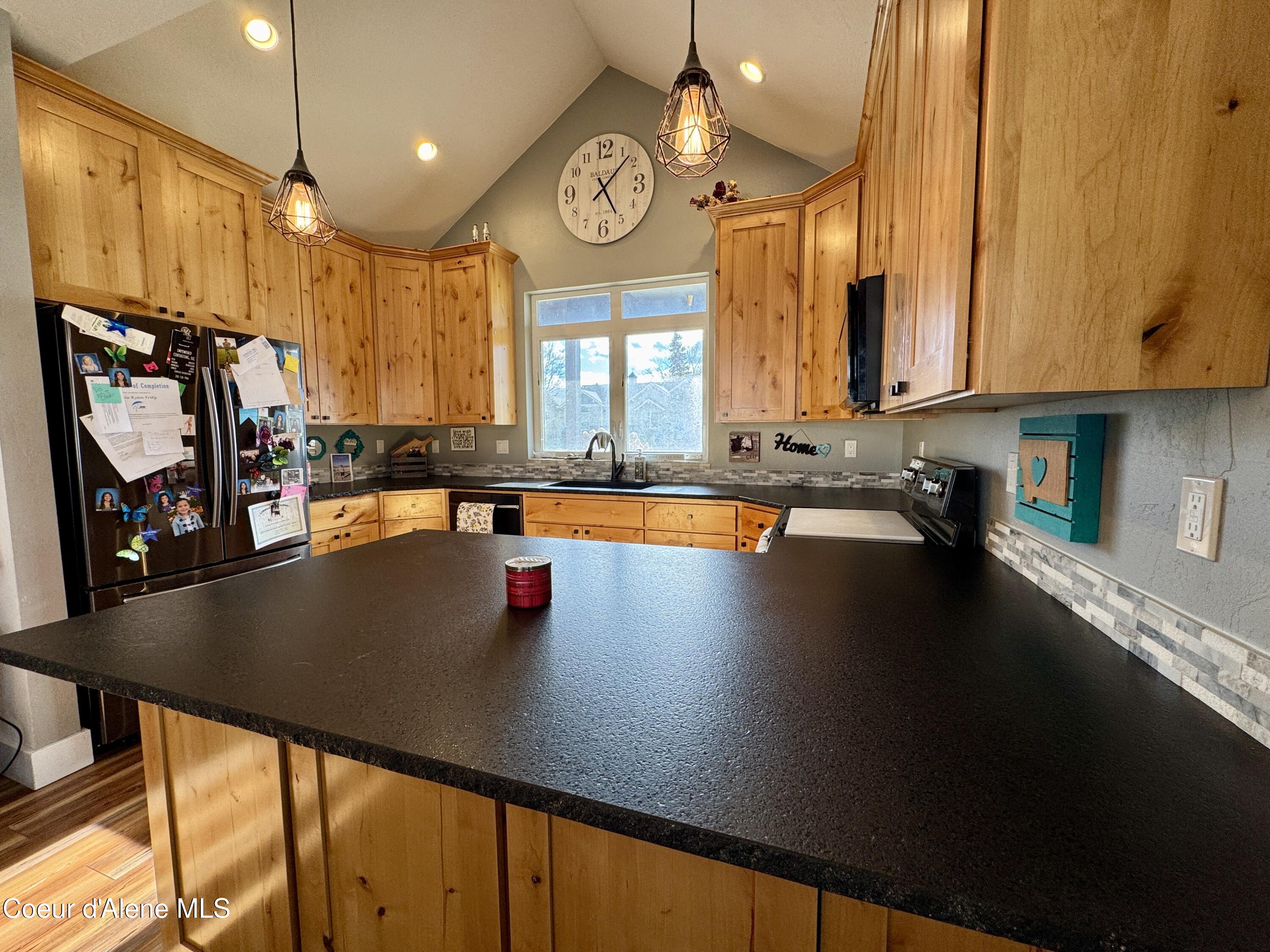 7785 W Meadow Lark Ln, Rathdrum, Idaho image 9