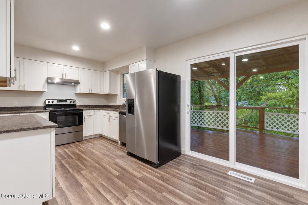 Photo of 1014 Gilbert AVE, Coeur dAlene, ID 83815 (MLS # 26-10588)