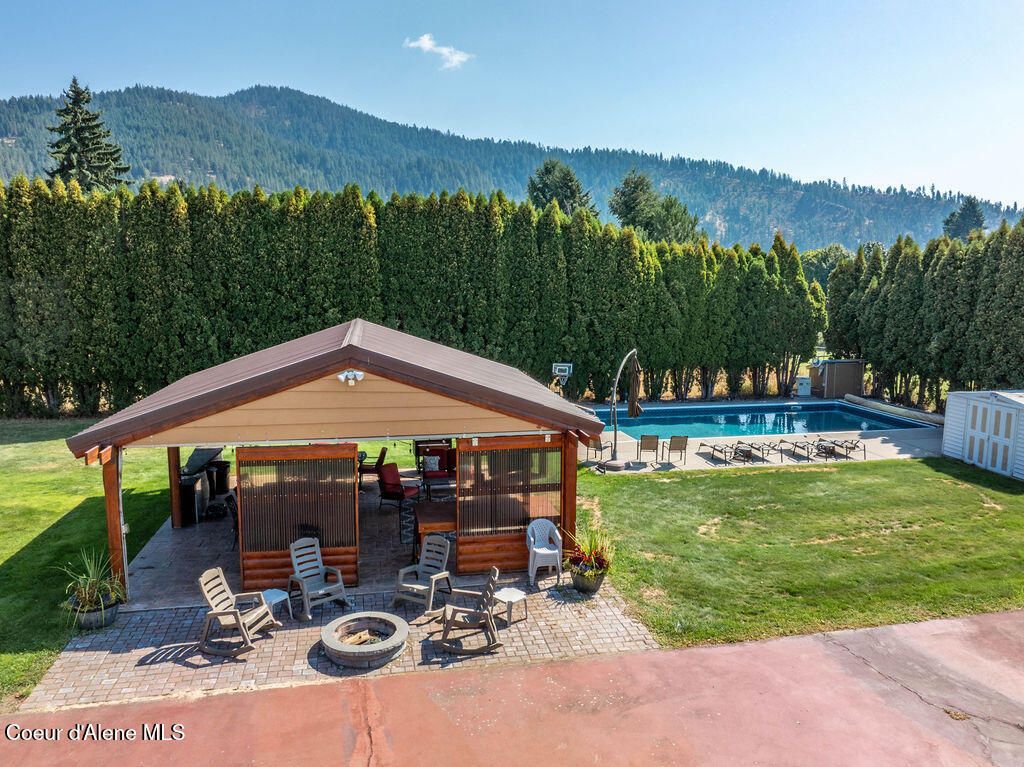 Photo of 1772 HANLEY Ave, Dalton Gardens, ID 83815 (MLS # 25-8964)