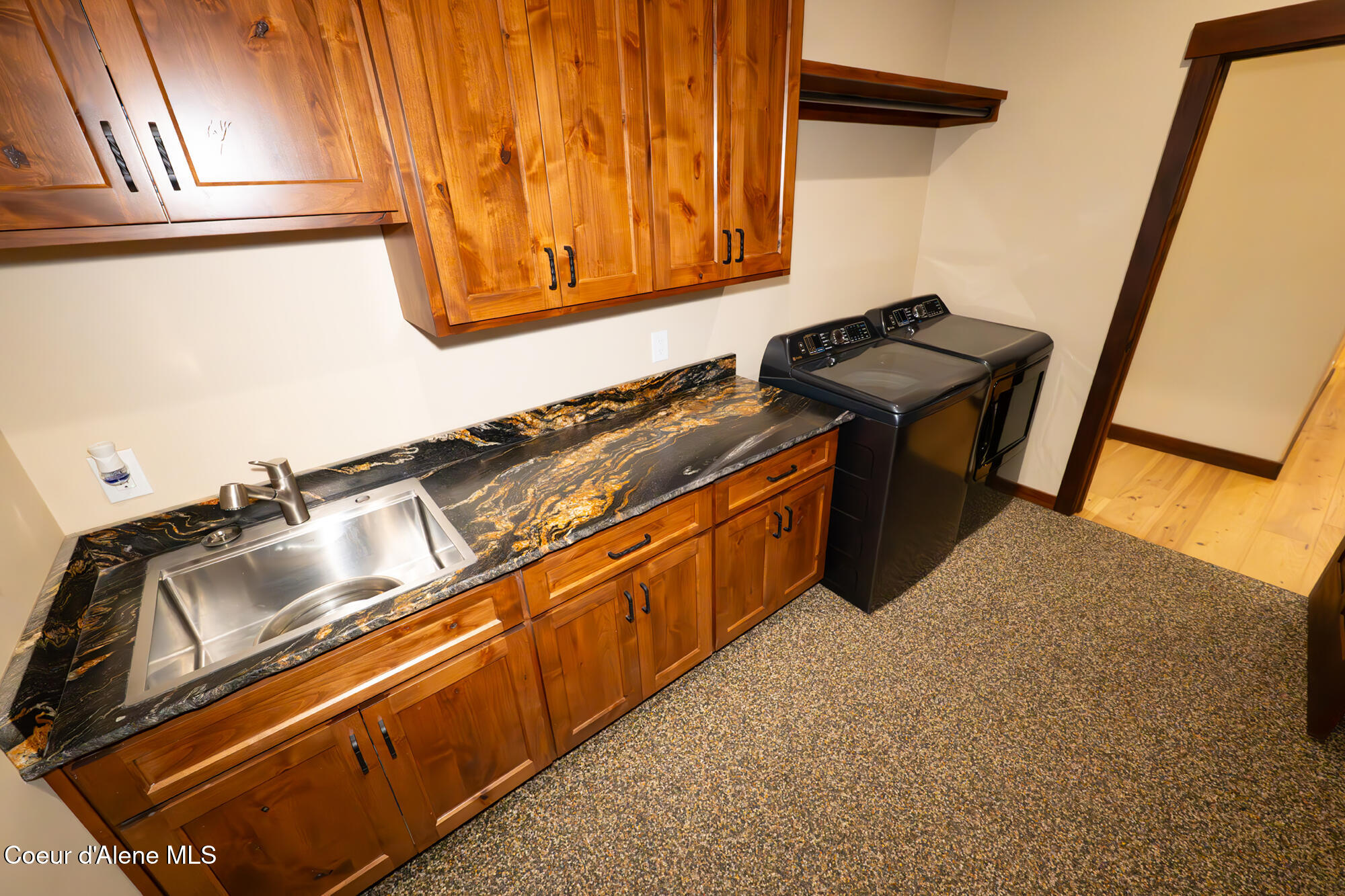 9057 W Benton Way, Coeur d'Alene, Alaska image 47