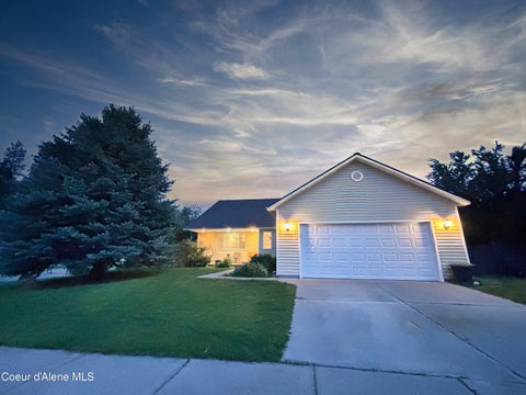 Townhouse For Sale - 14364 Cascade St<br/> Rathdrum, ID 83858