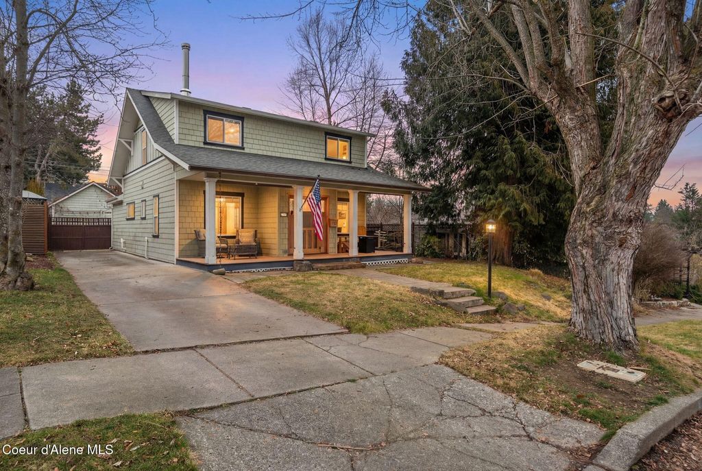 Photo of 913 GARDEN, Coeur dAlene, ID 83814 (MLS # 26-1217)