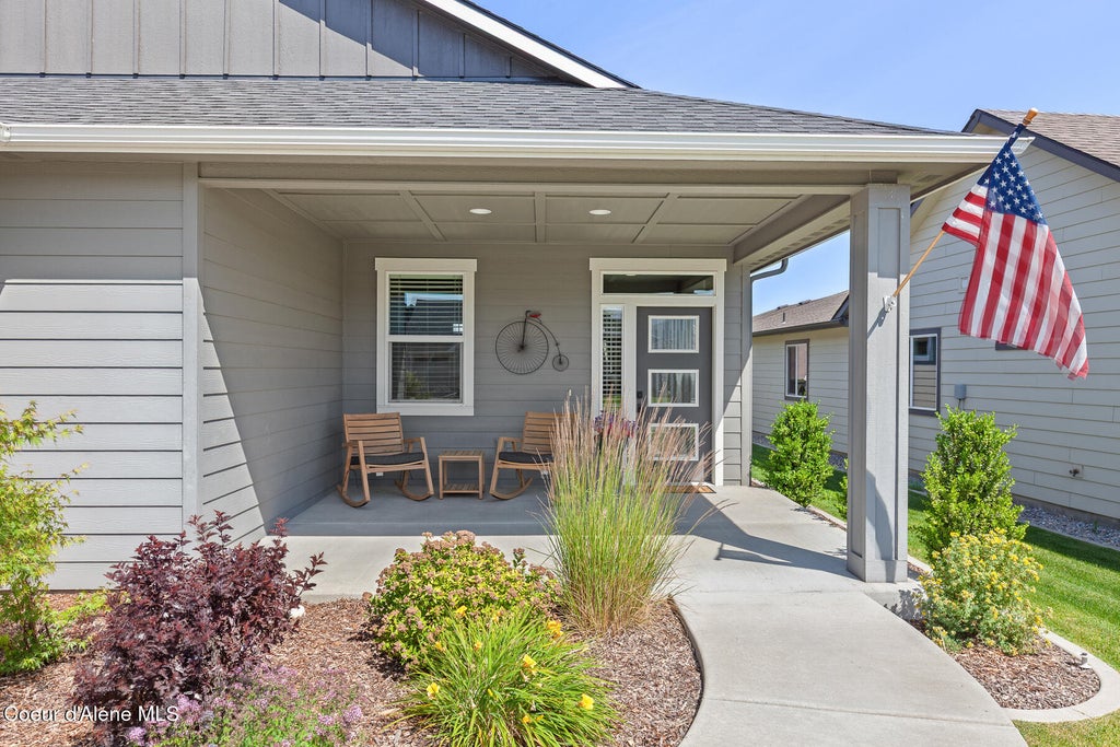 Photo of 2671 HETON LN, Liberty Lake, WA 99019 (MLS # 26-6981)
