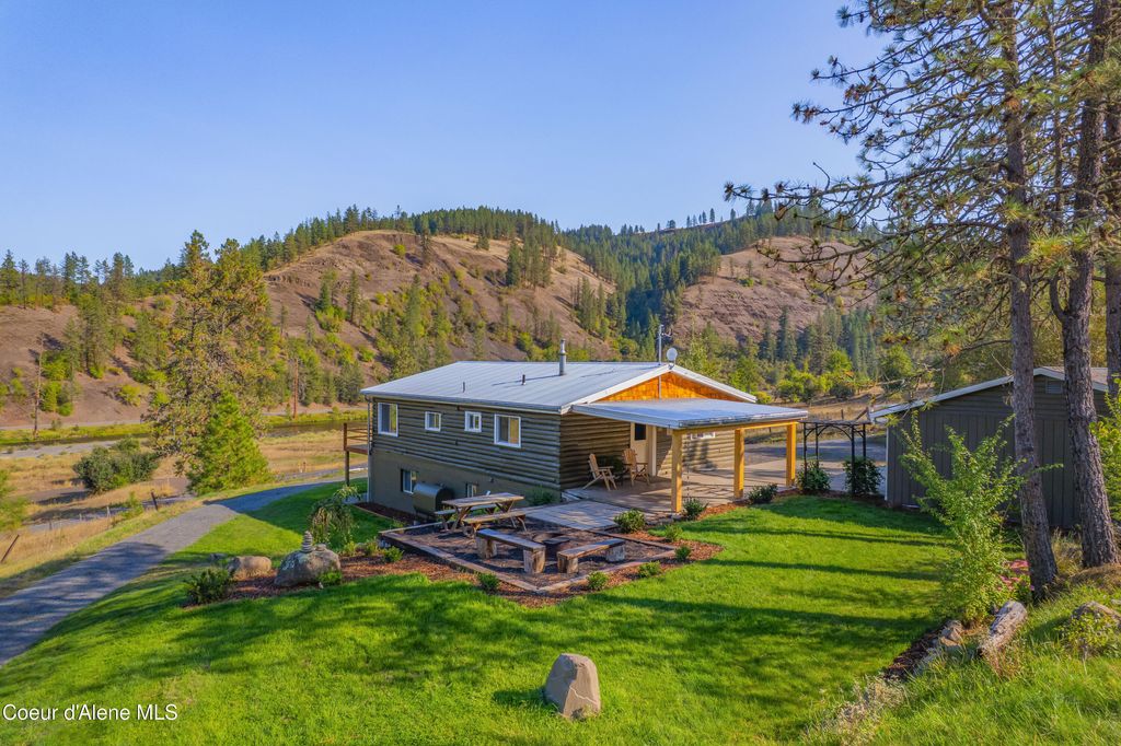 Photo of 2157 Lukes Gulch Rd, Stites, ID 83552 (MLS # 25-9827)