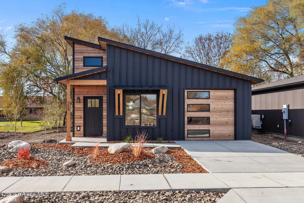 Photo of 371 Terra, Post Falls, ID 83854 (MLS # 25-10657)