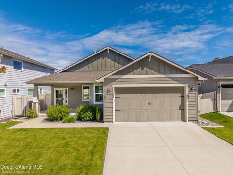 Photo of 589 Penrose Ave, Post Falls, ID 83854 (MLS # 26-5911)