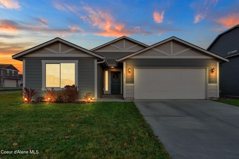 Photo of 333 Penrose Ave, Post Falls, ID 83854 (MLS # 26-745)