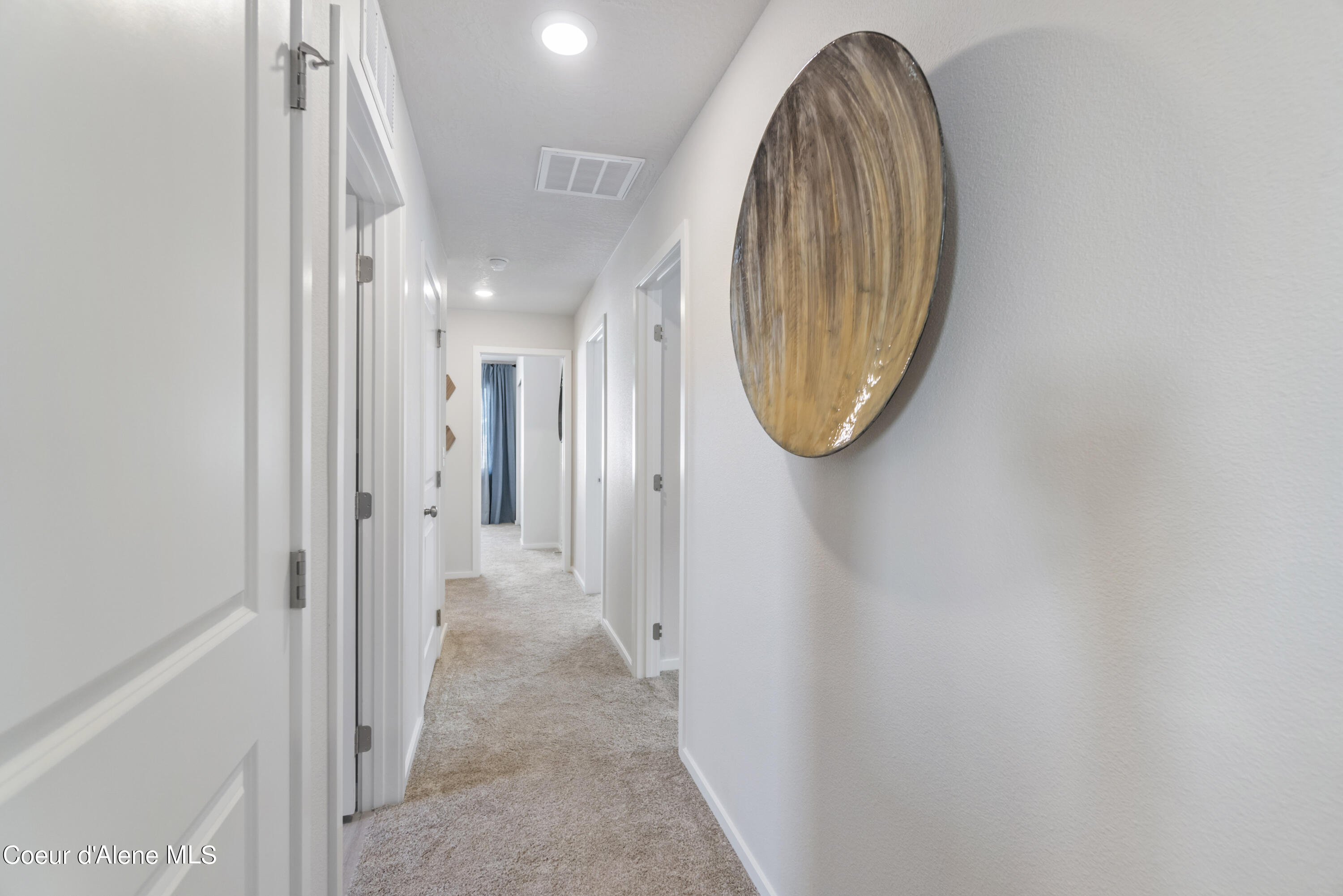 Hayden, Idaho 83835, United States, 4 Bedrooms Bedrooms, ,3 BathroomsBathrooms,Residential,Pending,55193