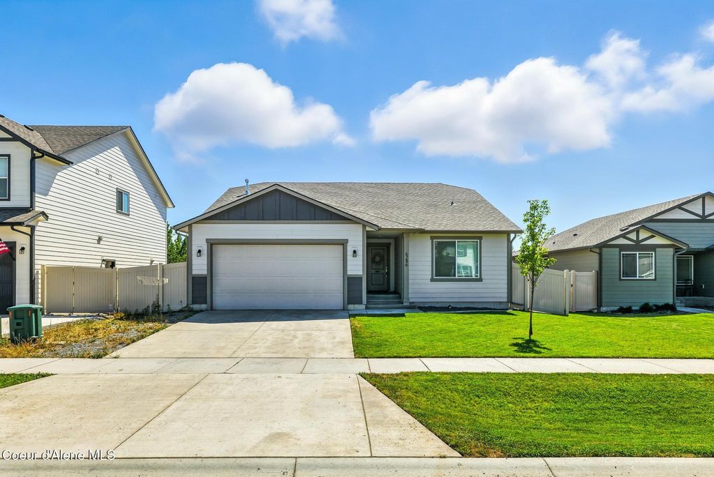 Photo of 6286 DAYTON Ave, Rathdrum, ID 83858 (MLS # 26-1102)