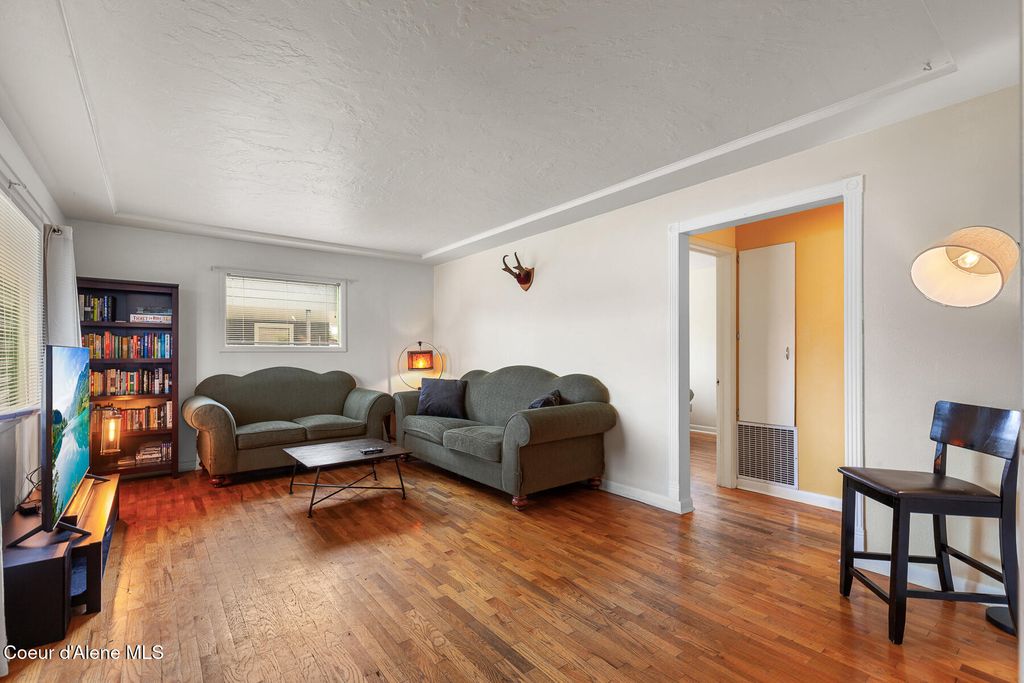 Photo of 1302 Adeline, Coeur dAlene, ID 83814 (MLS # 26-1376)