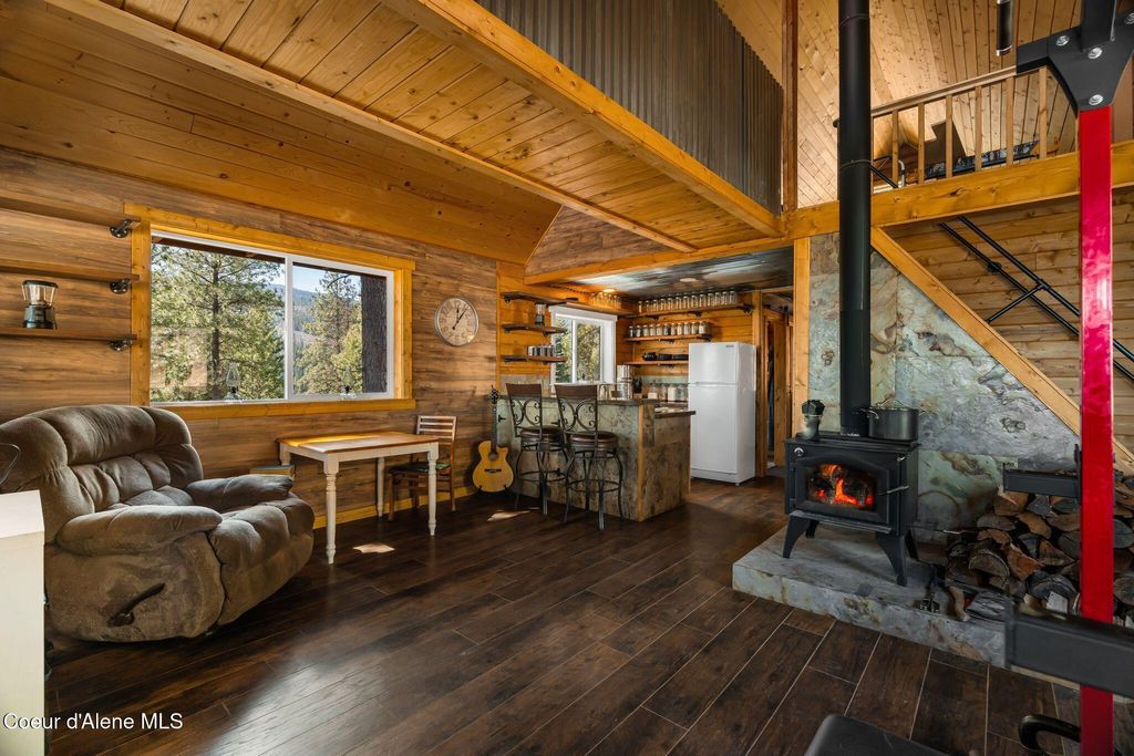 Photo of 595 Snowcat Ln, Bonners Ferry, ID 83805 (MLS # 26-3312)