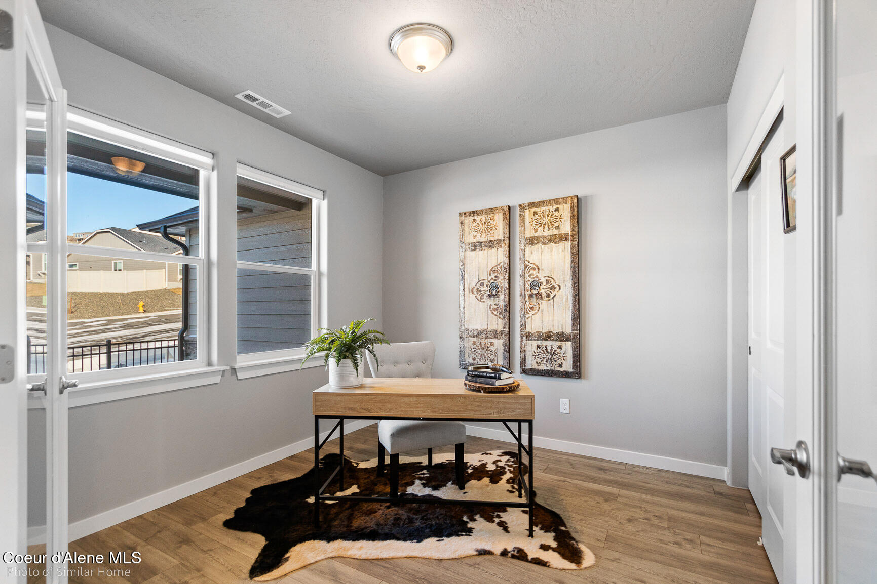 Post Falls, Idaho 83854, United States, 4 Bedrooms Bedrooms, ,2 BathroomsBathrooms,Residential,Pending,251641