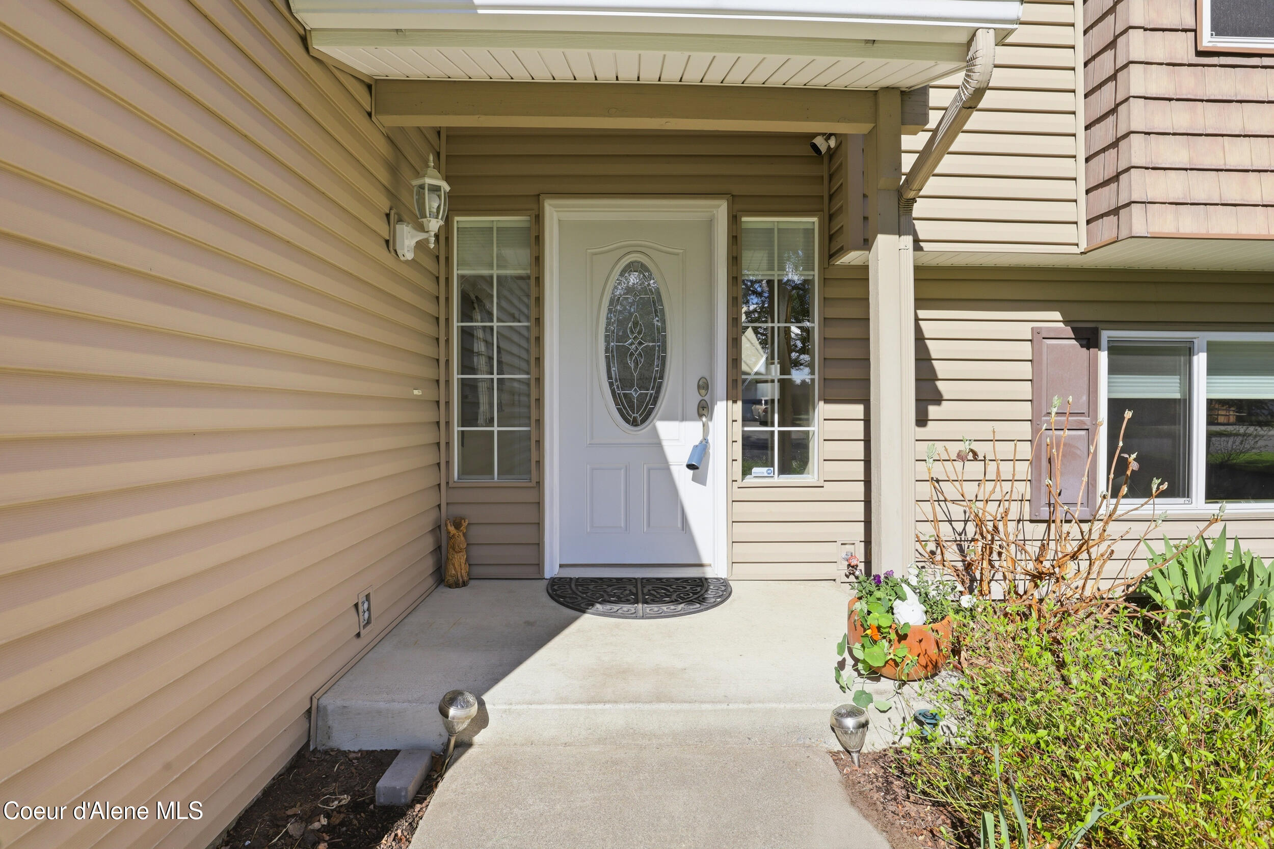 2037 Westwind