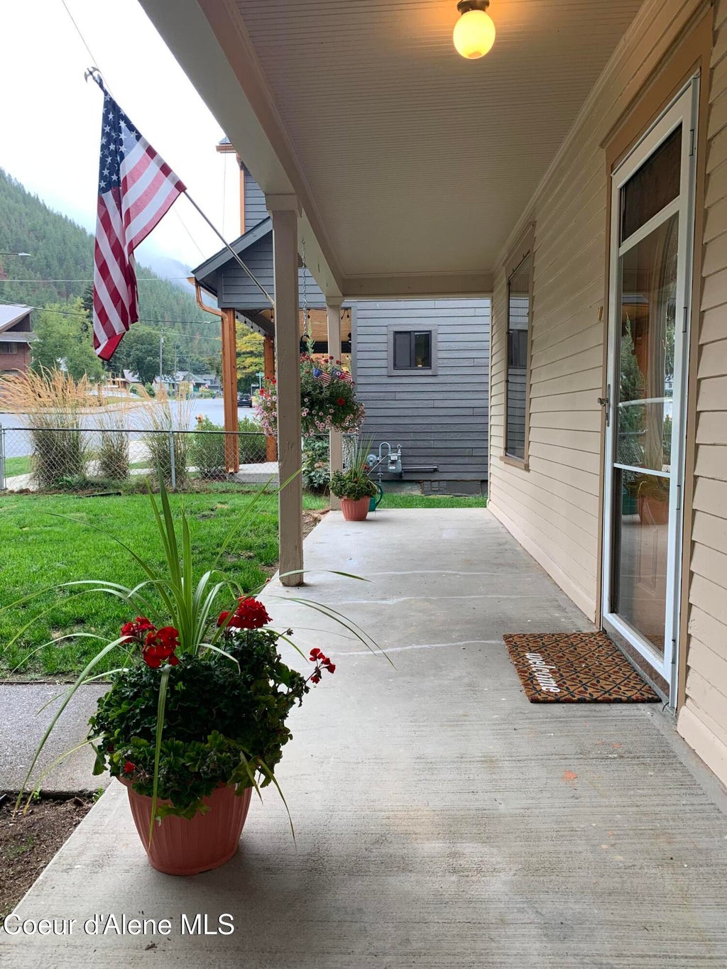 Photo of 106 Kellogg Ave, Kellogg, ID 83837 (MLS # 26-9370)
