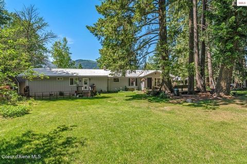 Photo of 54 Colburn Culver Rd, Sandpoint, ID 83864 (MLS # 25-10743)