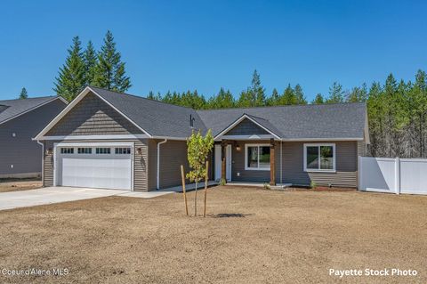 Photo of 12037 LENNON Ln, Rathdrum, ID 83858 (MLS # 26-1629)