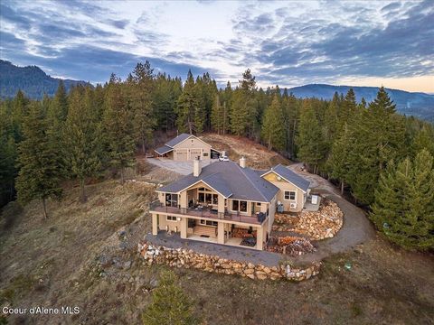 Photo of 3251 Elmira Rd, Sandpoint, ID 83864 (MLS # 25-11211)