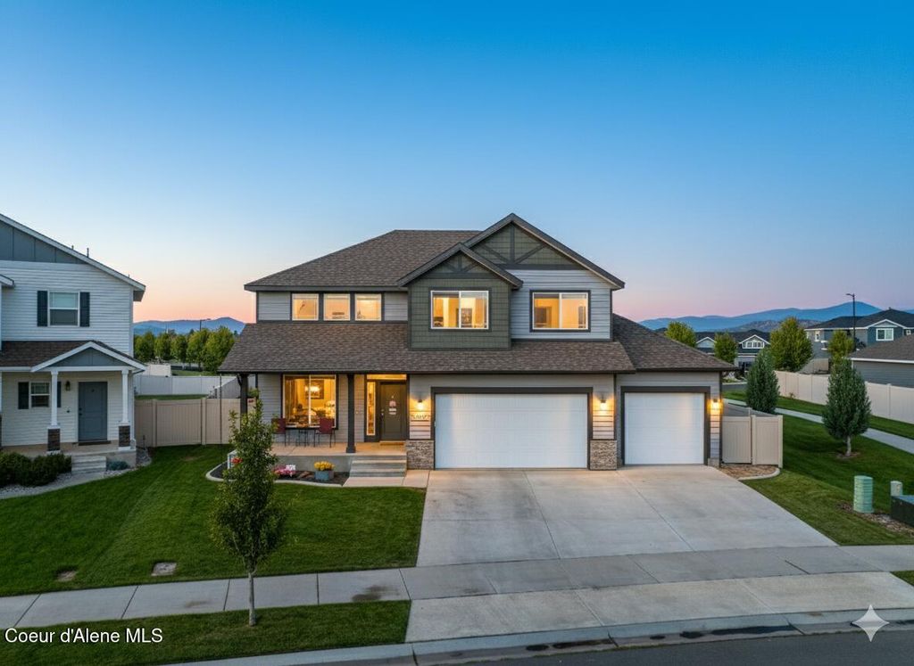 Photo of 1622 MINAM Loop, Post Falls, ID 83854 (MLS # 25-11135)