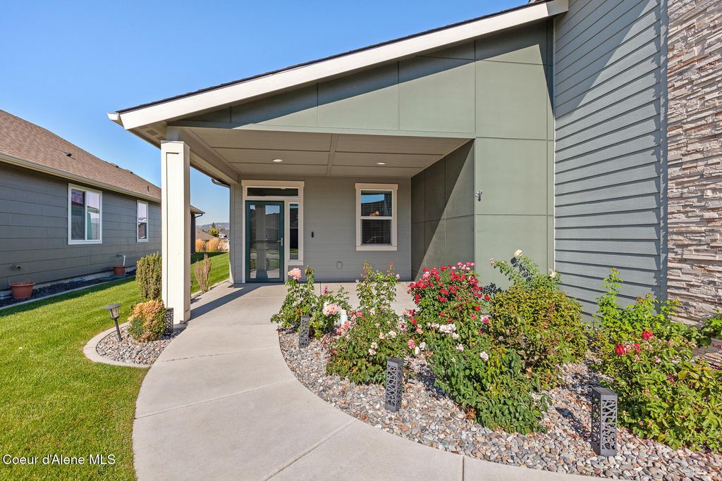 Photo of 2675 Rydal Ln, Liberty Lake, WA 99019 (MLS # 25-9805)