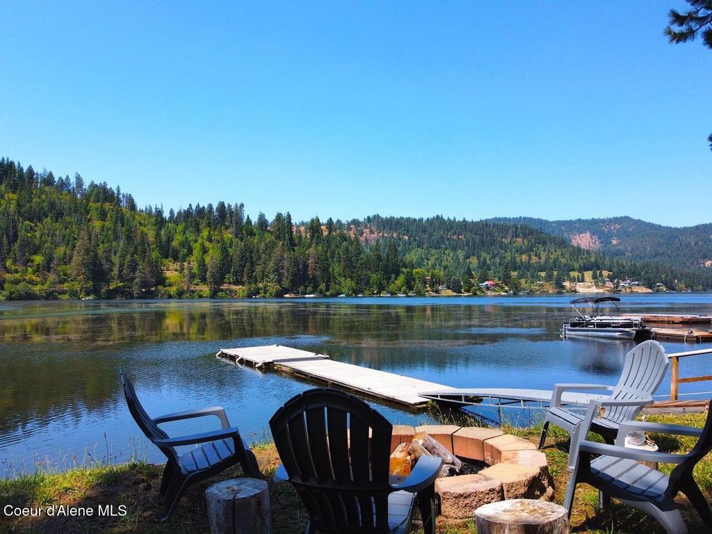 Photo of 26093 Anderson Dr, St. Maries, ID 83861 (MLS # 26-4206)