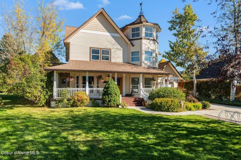 Photo of 1406 JR Court Court, Sandpoint, ID 83864 (MLS # 25-10248)