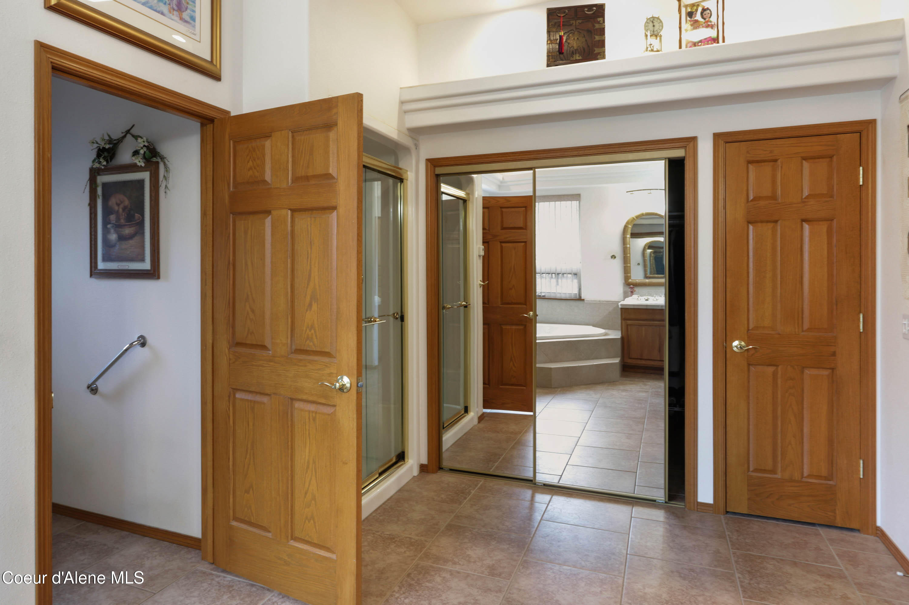 573 SW Tam Tam Dr, Sagle, Alaska image 23