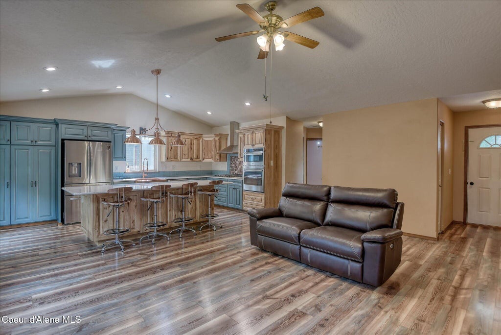 Photo of 5372 Hedgewood AVE, Post Falls, ID 83854 (MLS # 26-6389)