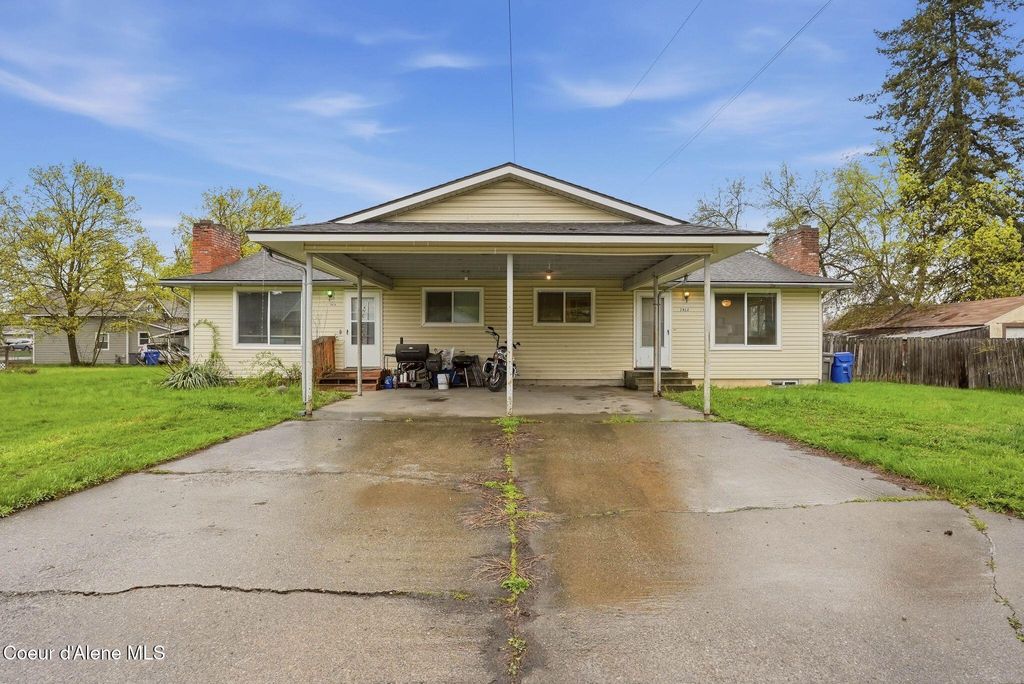 Photo of 7412&amp;7414 EUCLID, Spokane, WA 99212 (MLS # 26-3784)