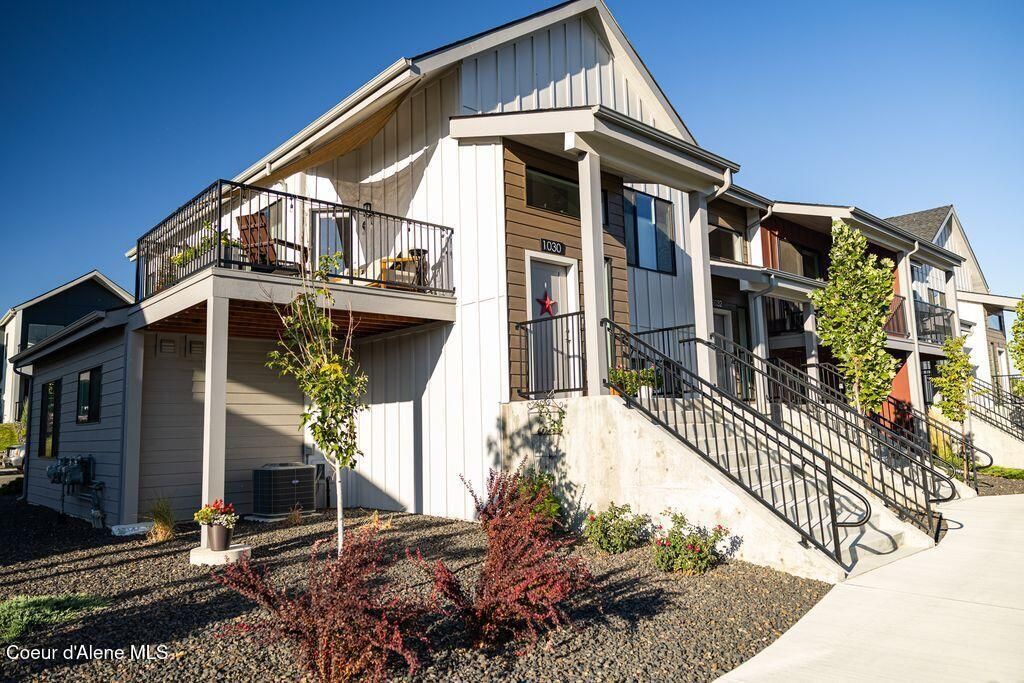 Photo of 1030 Railroad Ave, Post Falls, ID 83854 (MLS # 25-10401)