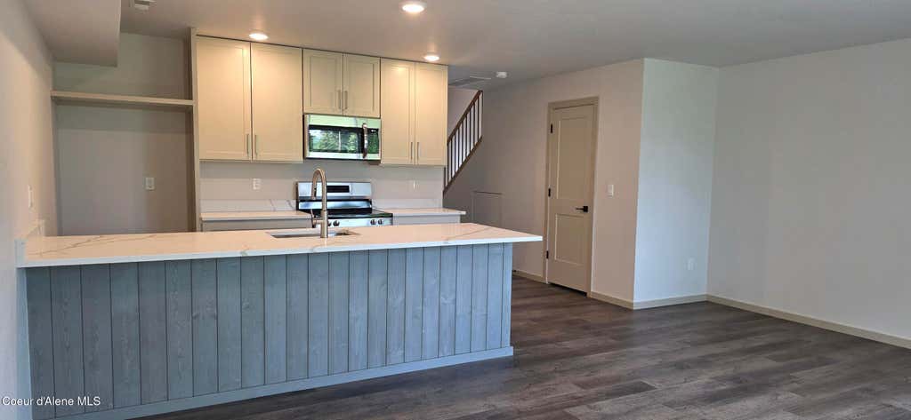 Photo of 9842 Laylin Cir, Hayden, ID 83835 (MLS # 26-6058)