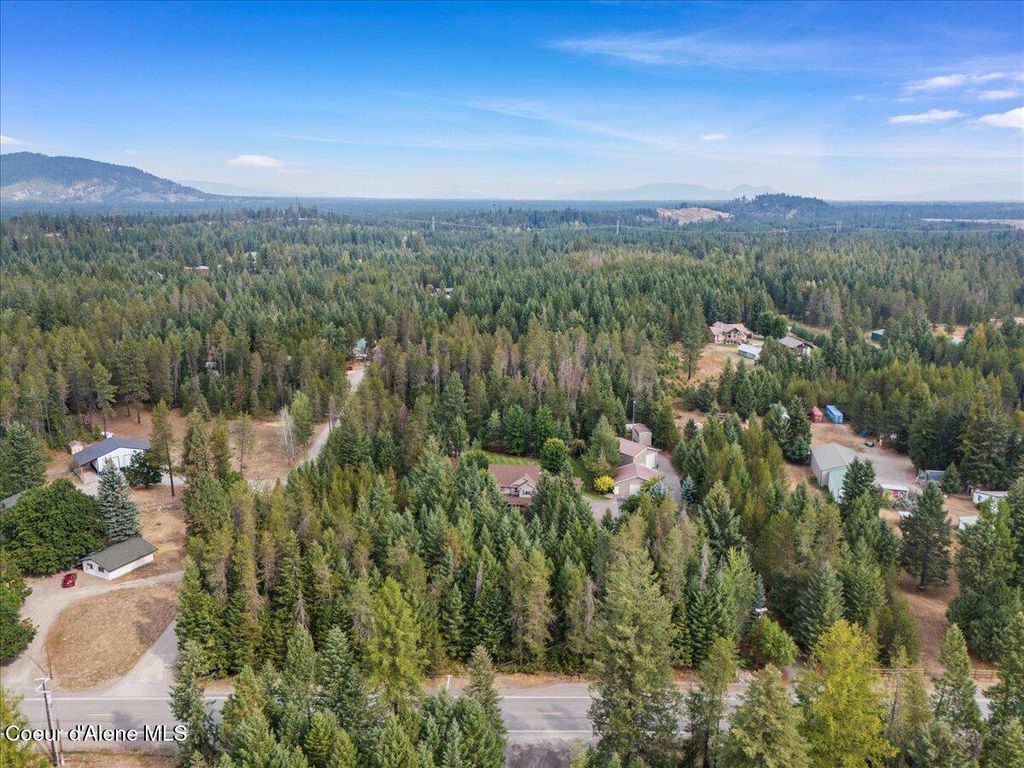 Photo of 1839 OHIO MATCH Rd, Rathdrum, ID 83858 (MLS # 25-9131)