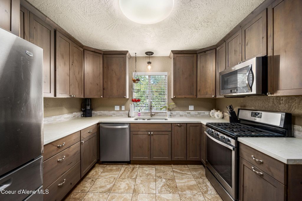 Photo of 164 HILGREN Ave, Hayden, ID 83835 (MLS # 25-11304)