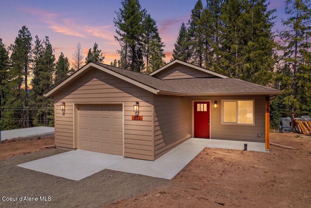 Photo of 431 F ST, Plummer, ID 83851 (MLS # 26-8377)