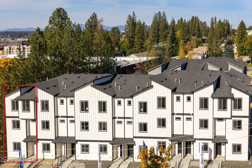 Photo of 1091 Pinewood, Coeur dAlene, ID 83814 (MLS # 26-10118)