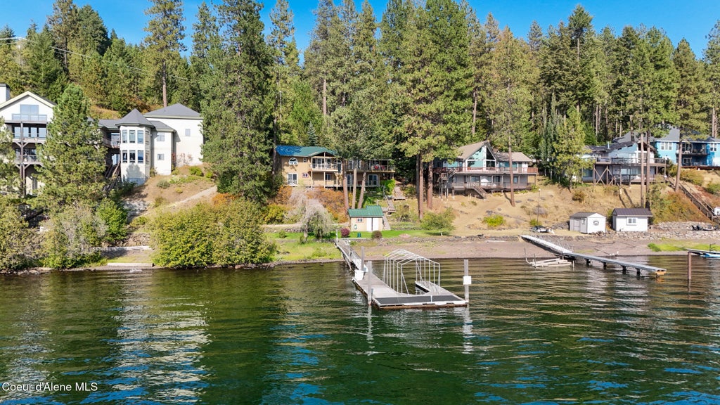 Photo of 428 Beachhouse Ln, Harrison, ID 83833 (MLS # 26-9411)